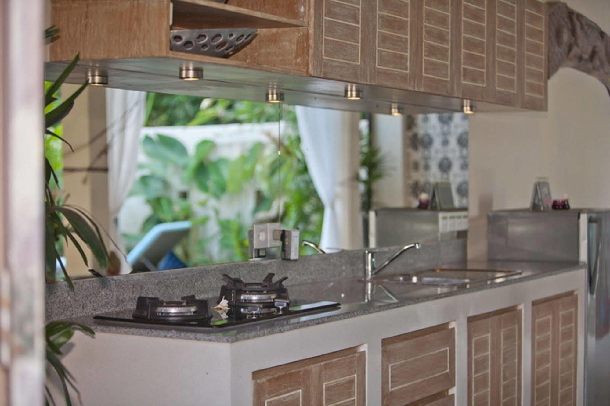 Enigma Bali Villas クタ エクステリア 写真