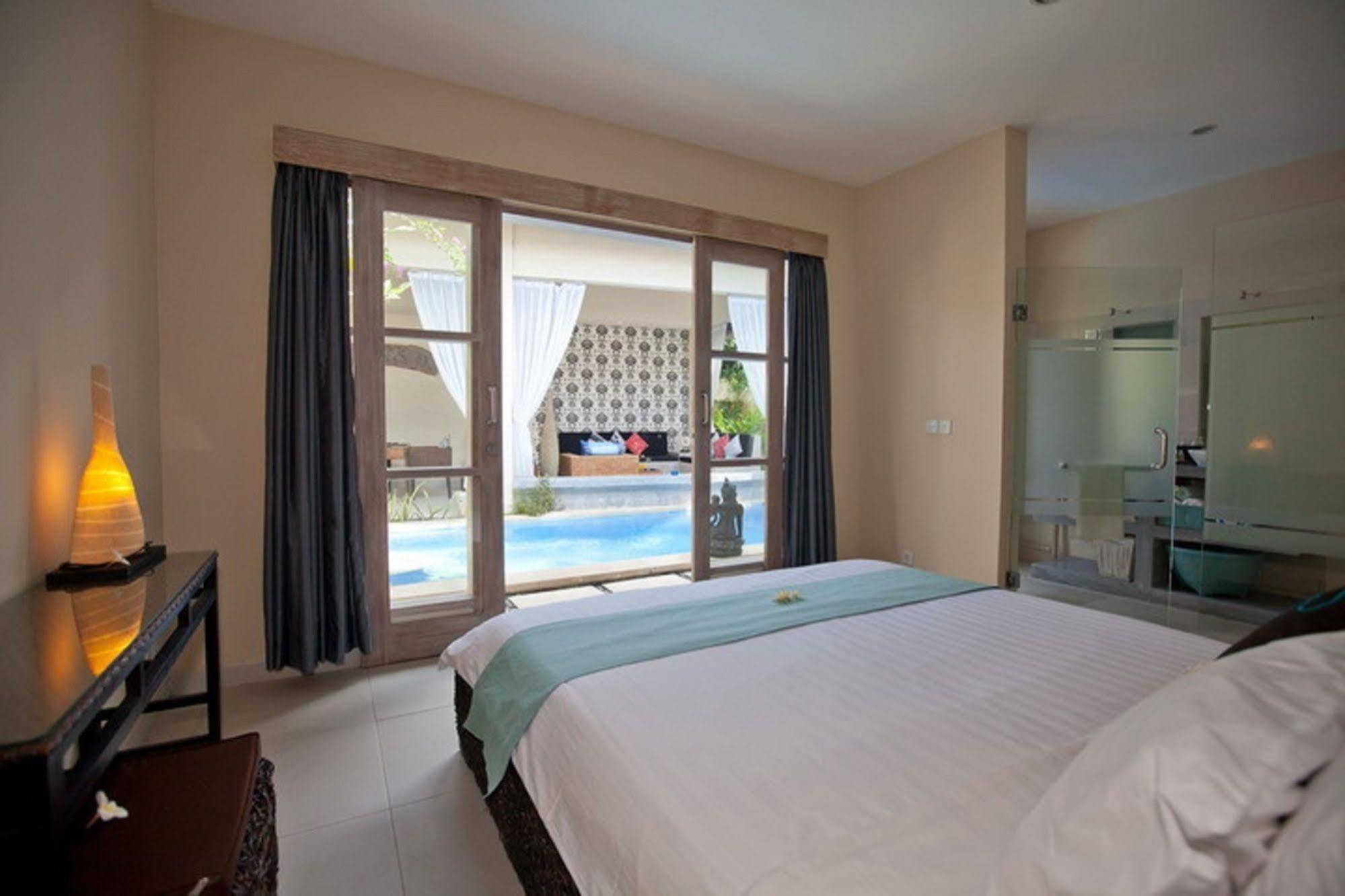 Enigma Bali Villas クタ エクステリア 写真